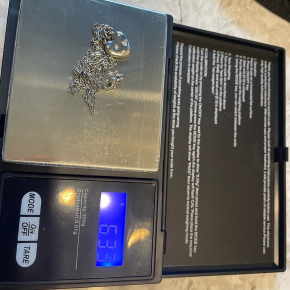 Tiffany & Co. Etoile Diamonds 18k White Gold Heart Pendant & Chain - Picture 9 of 15